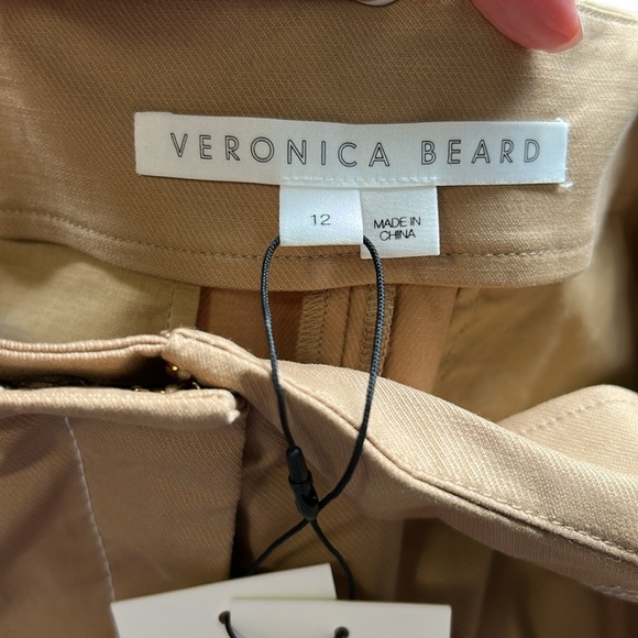 Veronica Beard Jaffe Short Khaki pleated cotton-blend twill shorts Sz 12 NEW - Picture 10 of 13
